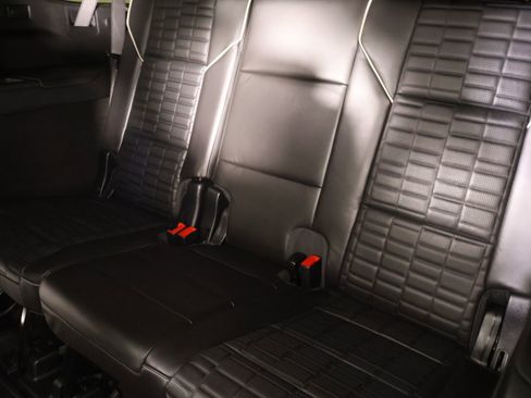 Used 2024 Cadillac Escalade ESV Sport Platinum AWD/4WD image 13