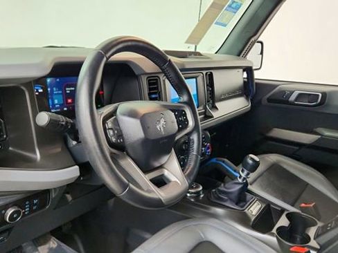 Used 2023 Ford Bronco Black Diamond image 17