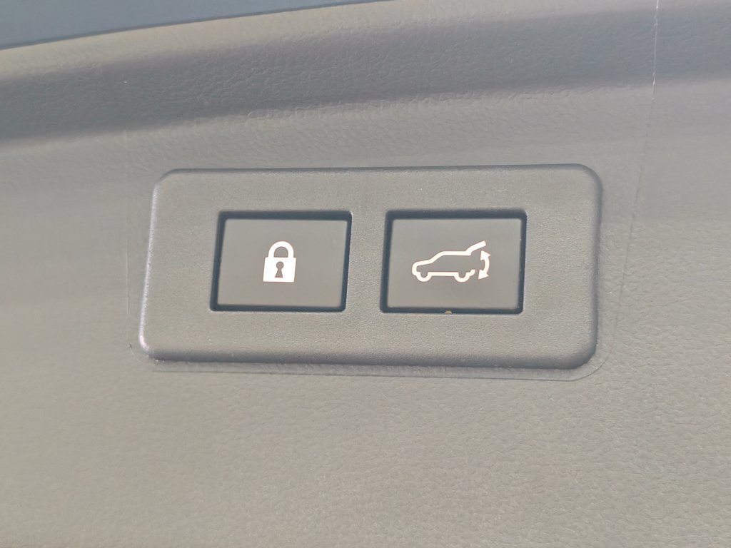 Used 2022 Subaru Outback Onyx Edition XT AWD/4WD image 32
