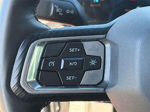 Used 2024 Ford Mustang Coupe image 17