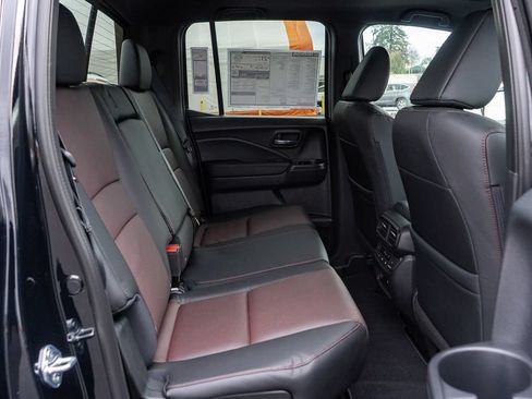 New 2026 Honda Ridgeline Black Edition image 13