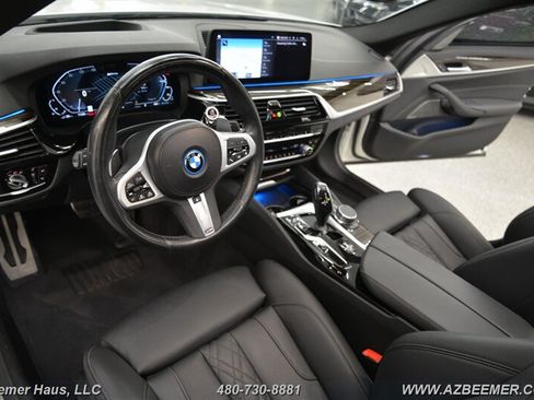 Used 2023 BMW 530e w/ M Sport Package RWD image 14