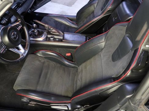 Used 2019 MAZDA MX-5 Miata RF Club w/ Brembo/BBS Recaro Package image 16