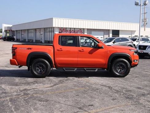 Certified 2025 Nissan Frontier PRO-4X w/ Pro Premium Package AWD/4WD image 5