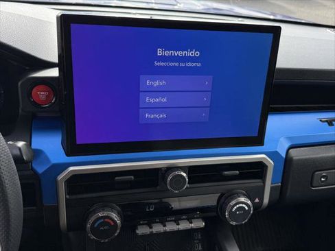Certified 2025 Toyota Tacoma TRD Sport AWD/4WD image 20