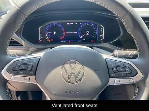 Used 2023 Volkswagen Taos SEL AWD/4WD image 10