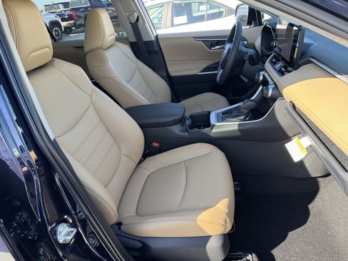 New 2025 Toyota RAV4 XLE Premium image 8