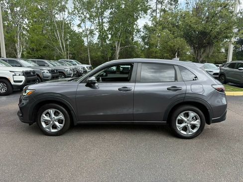 Used 2025 Honda HR-V LX image 2