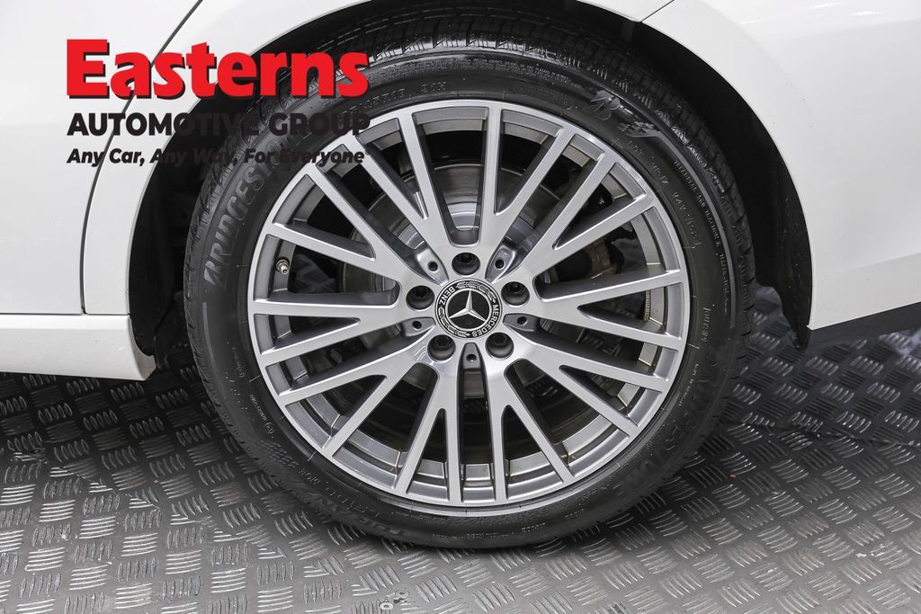 Used 2025 Mercedes-Benz CLA 250 image 8