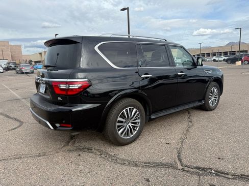 Certified 2024 Nissan Armada SL image 5