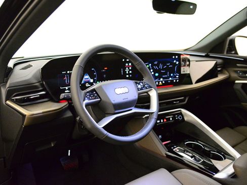 New 2025 Audi Q5 Premium Plus image 3