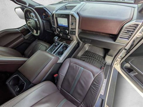 Used 2016 Ford F150 Platinum w/ Equipment Group 701A Luxury image 23