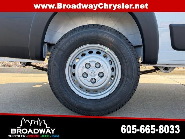 New 2026 RAM ProMaster 2500 w/ Convenience Group FWD image 9