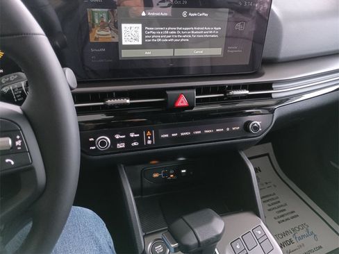 New 2026 Kia Sportage EX w/ EX Panorama Roof Package image 24