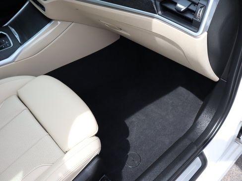 Used 2023 BMW 330i xDrive Sedan w/ Driving Assistance Package AWD/4WD image 20