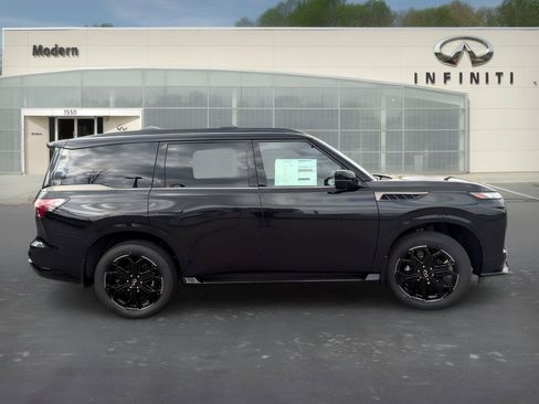 Certified 2026 INFINITI QX80 4WD w/ Sport Exterior Package image 4