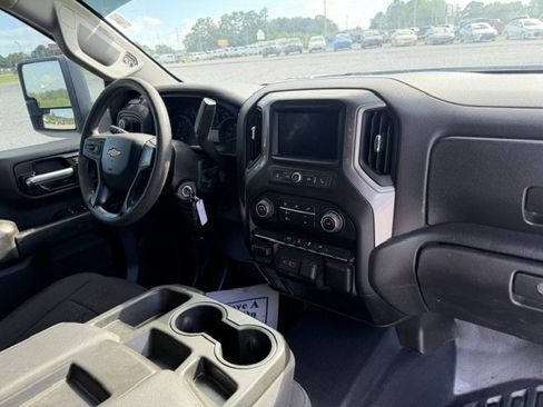 Used 2021 Chevrolet Silverado 2500 W/T w/ WT Convenience Package AWD/4WD image 13