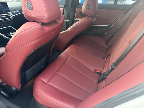 Used 2023 BMW 330i Sedan w/ Driving Assistance Package RWD image 9