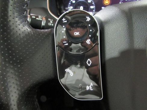 Used 2019 Land Rover Range Rover Sport HSE image 29