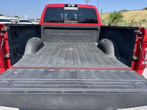 Used 2022 RAM 2500 Laramie w/ Chrome Appearance Group AWD/4WD image 6