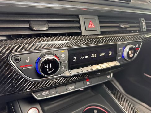 Used 2018 Audi RS 5 w/ Dynamic Package image 39