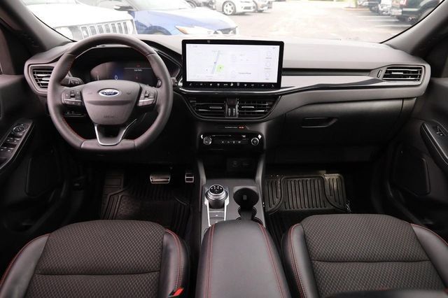 Used 2023 Ford Escape ST-Line w/ Tech Pack #1 FWD image 21