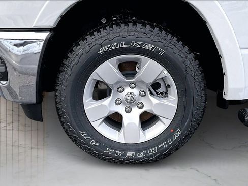 New 2026 RAM 1500 Big Horn AWD/4WD image 31