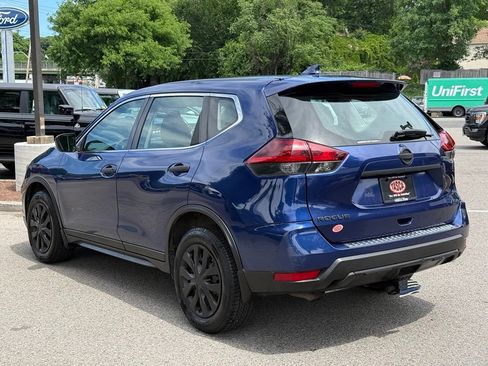 Used 2018 Nissan Rogue S AWD/4WD image 8