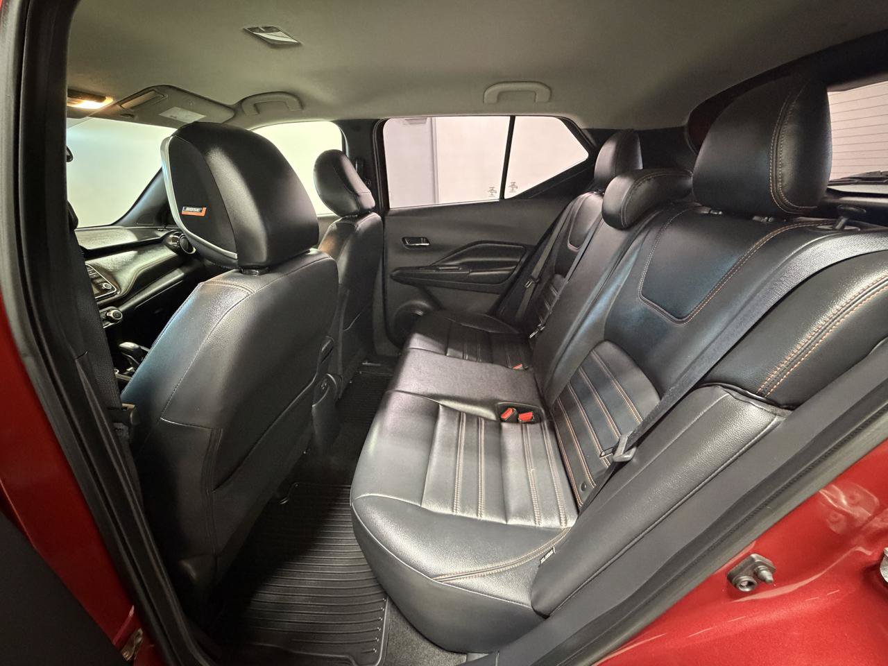 Used 2020 Nissan Kicks SR w/ SR Premium Package FWD image 23