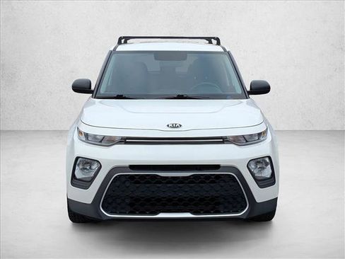 Used 2021 Kia Soul LX image 2