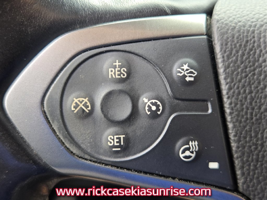 Used 2019 Chevrolet Tahoe LT w/ RST Edition RWD image 28