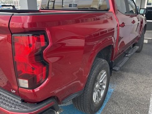 Used 2023 Chevrolet Colorado LT w/ LT Convenience Package image 2