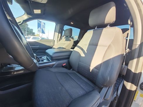 Used 2023 Ford F150 XLT w/ XLT Black Appearance Package image 12