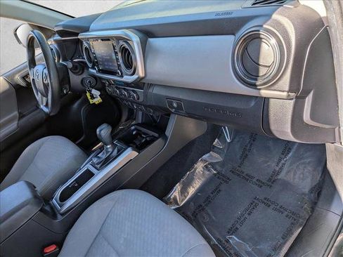 Used 2022 Toyota Tacoma SR5 w/ Technology Package image 20