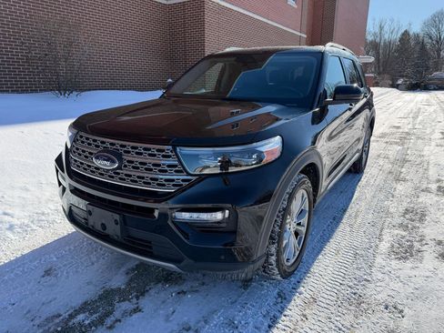 Used 2020 Ford Explorer Limited image 19