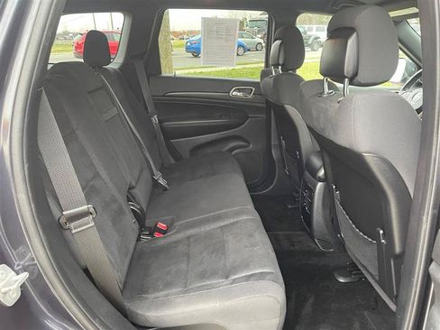 Used 2015 Jeep Grand Cherokee Laredo w/ Quick Order Package 23E AWD/4WD image 37