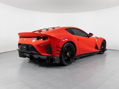 Used 2023 Ferrari 812 Competizione RWD image 80