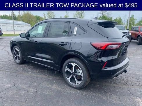New 2024 Ford Escape ST-Line Select w/ Tech Pack #2 AWD/4WD image 4