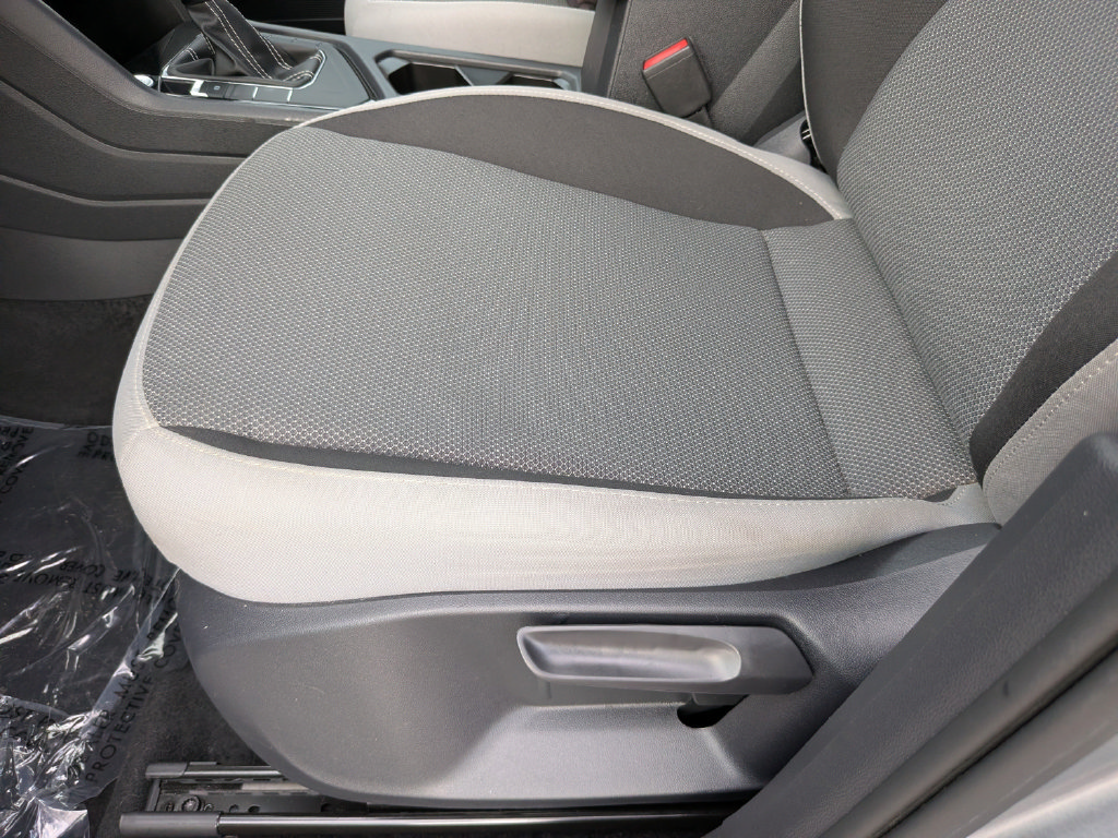 Certified 2023 Volkswagen Taos S FWD image 18