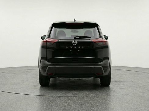 Used 2025 Nissan Rogue SV AWD/4WD image 7