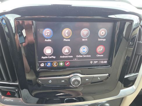 Used 2022 Chevrolet Traverse LS AWD/4WD image 41