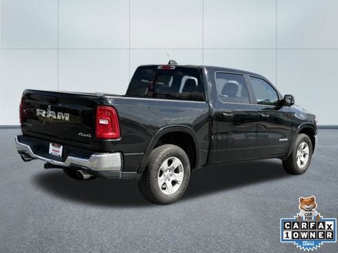 Used 2025 RAM 1500 Big Horn AWD/4WD image 3