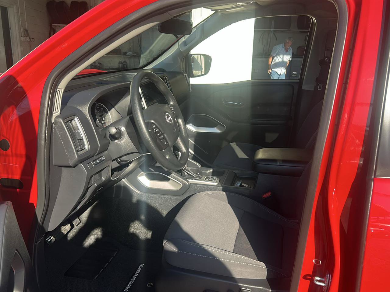 Used 2026 Nissan Frontier SV AWD/4WD image 12