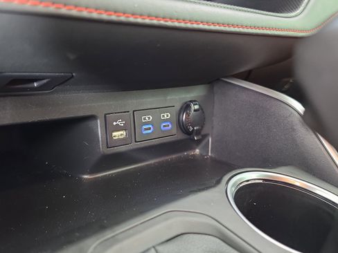 Used 2022 Toyota Highlander XSE FWD image 30