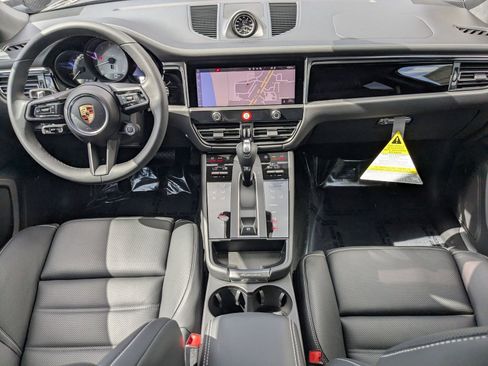 New 2025 Porsche Macan S image 22