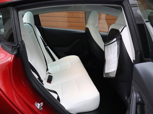 Used 2023 Tesla Model 3 Standard Range image 44