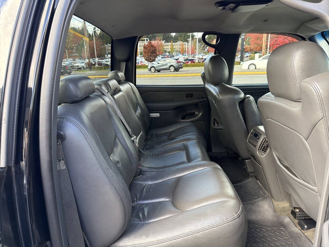 Used 2003 GMC Sierra 2500 SLT AWD/4WD image 33