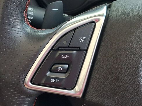 Used 2018 Chevrolet Camaro SS RWD image 21
