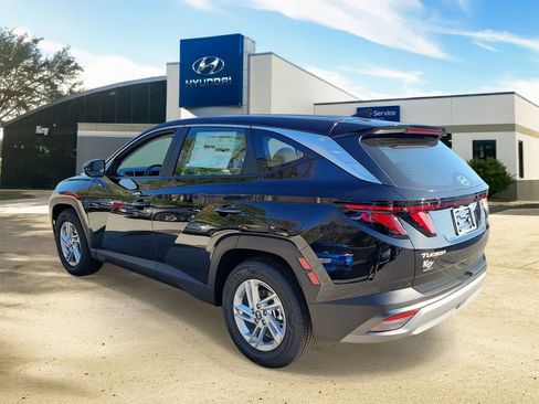 New 2026 Hyundai Tucson SE image 4