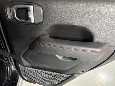 Used 2020 Jeep Gladiator Rubicon AWD/4WD image 20